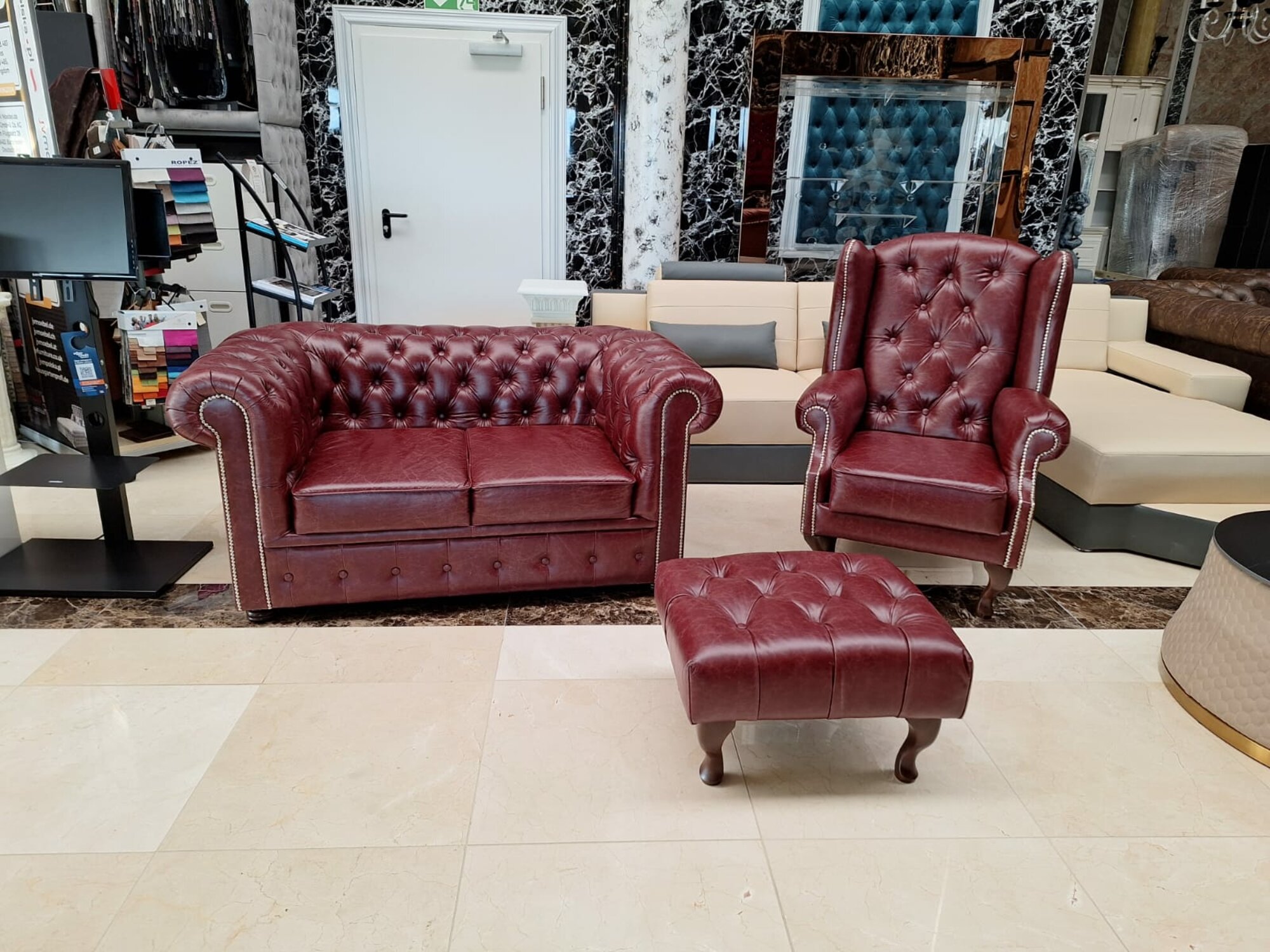 2+1 stool set leather sofa upholstery sofas living area luxury new On Stock