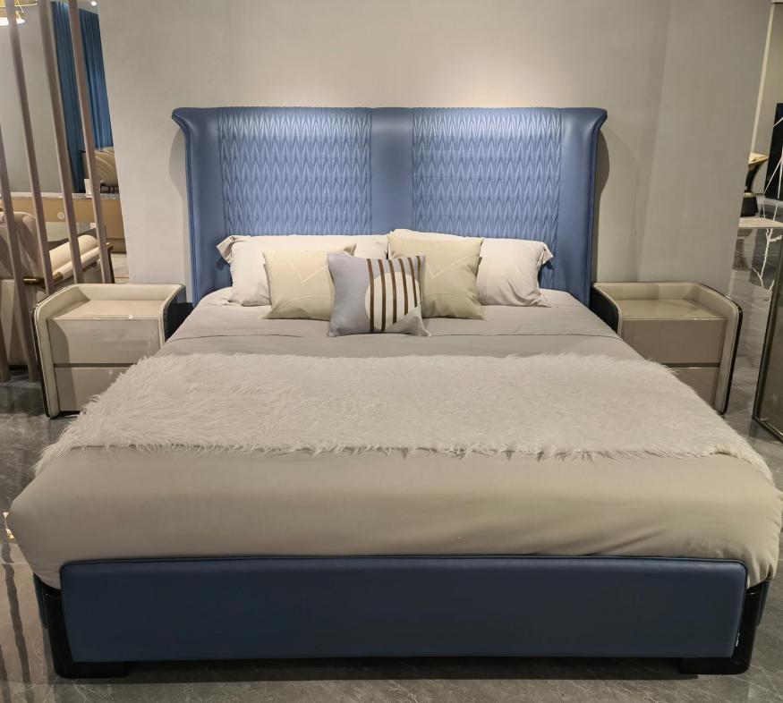 Bedroom set bed 2x bedside table 3 pieces. Design modern luxury beds group new