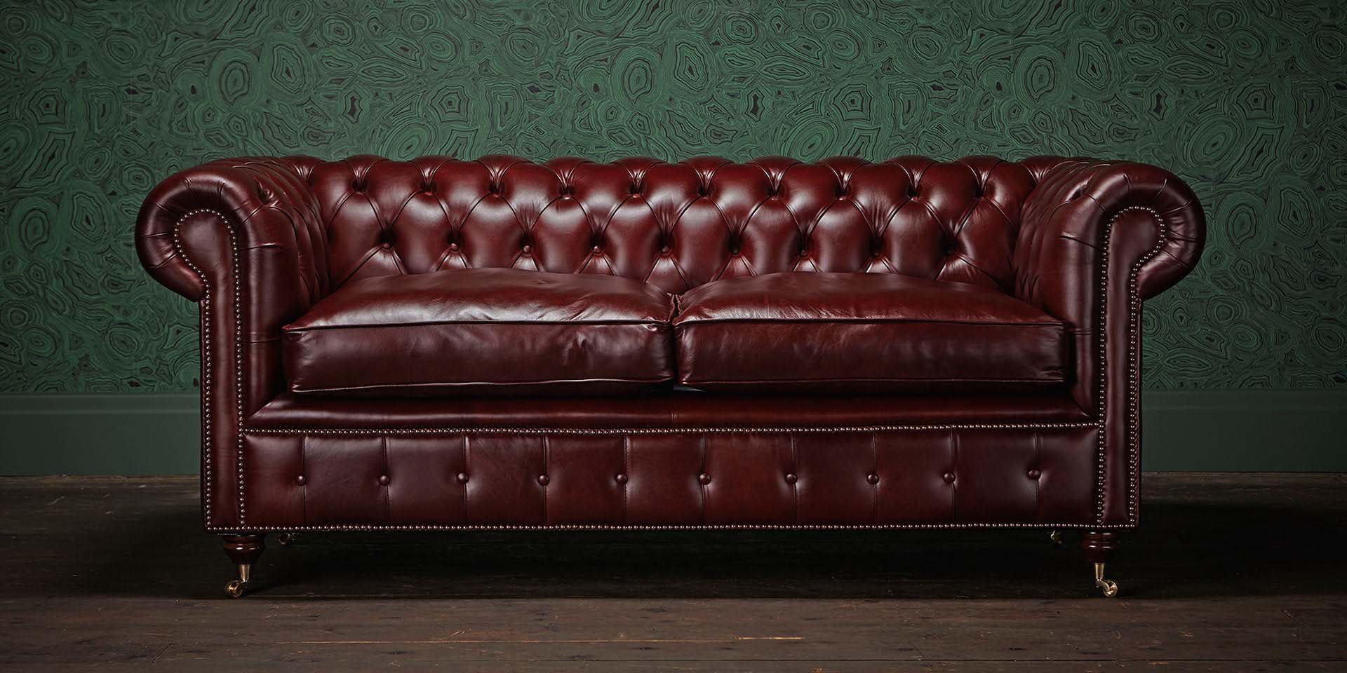 Buy Chesterfield Sofa 2-Seater on Castors Brown Faux Leather Comfortable New - Best Price & Quality Online at jvfurniture.co.uk