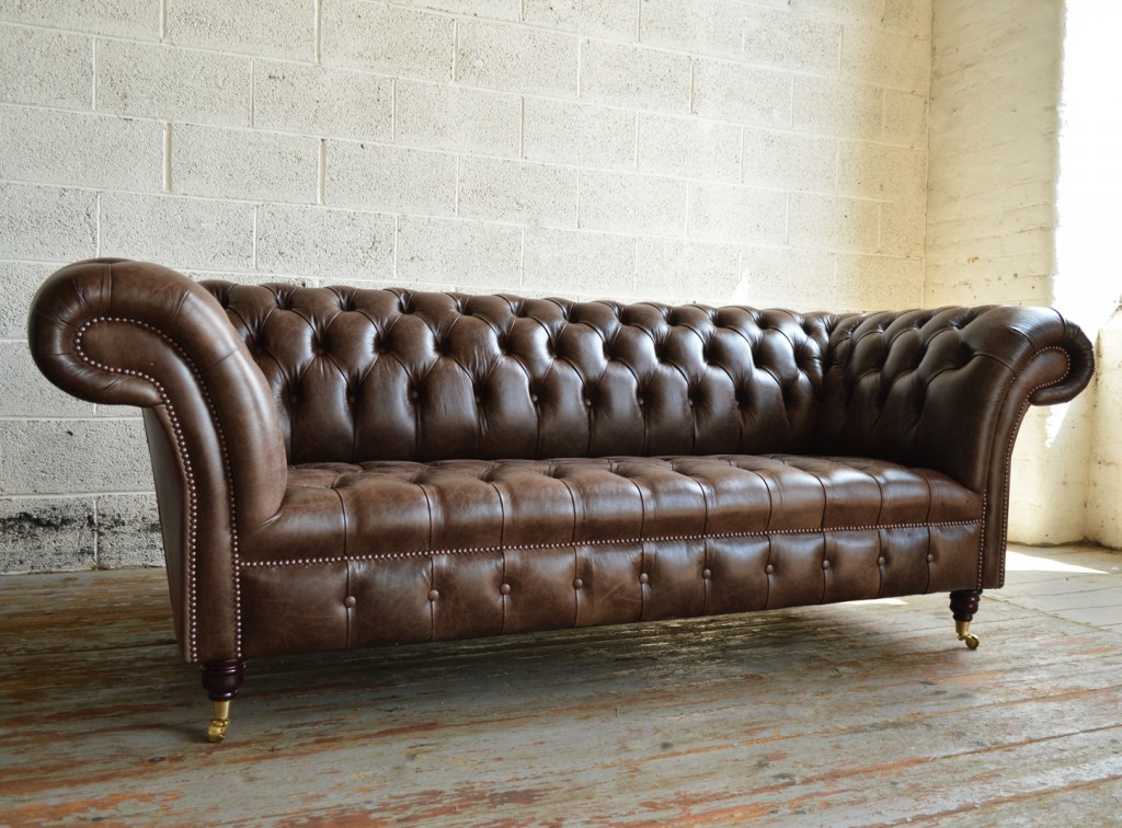 Chesterfield Sofa 3-Seater Brown Faux Leather Covered Couch on Castors Amazing Living Room Sofa
