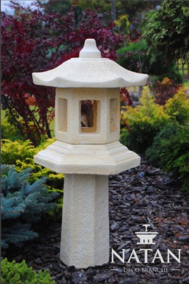 Outdoor/terrace decorative lamp sculpture made of weather-resistant cement 94cm