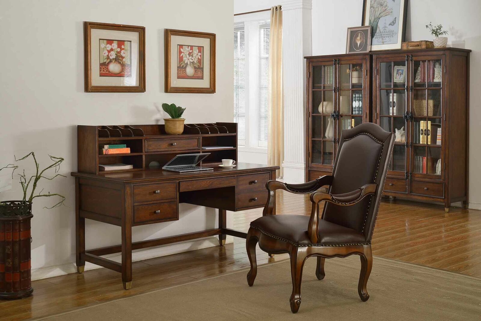 Upholstered Chair Luxury Armchair Chair Living Room Armrest Dining Room Armchair Chairs