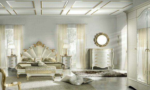 Classic bed hotel beds upholstered bed double bed Italy furniture Real wood