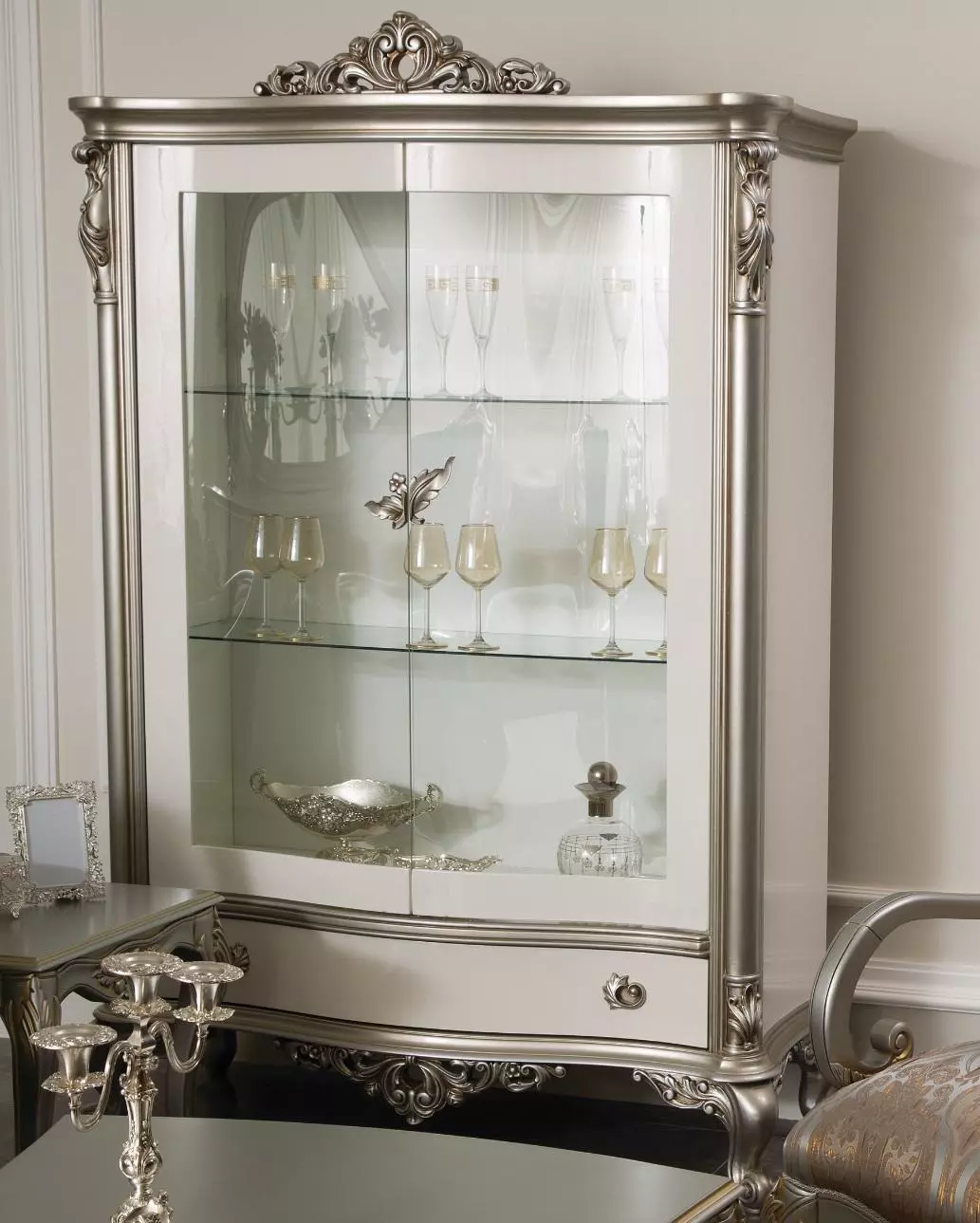 Classic Silver Display Cabinet French Style Furniture Sideboard Glass Cabinet