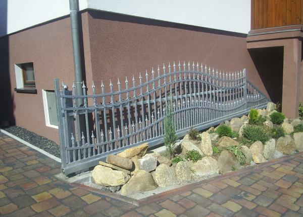 Powder-coated sliding gate modern electric gates entrance sliding gate M089