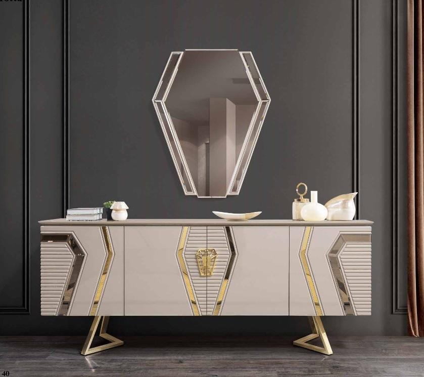 Luxury white and gold chest of drawers with mirror Designer sideboard wooden furniture
