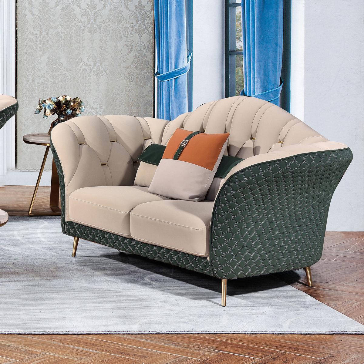 Three-seater Italian style furniture sofa modern leather sofa couch.