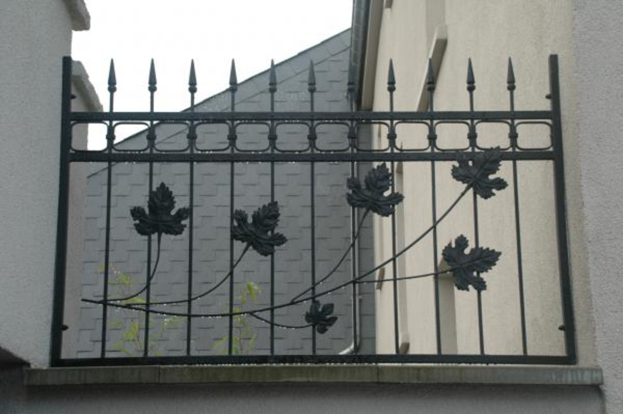 Wrought Iron Outdoor Garden Railing Fence Classic Handcrafted Fences M360 Modern