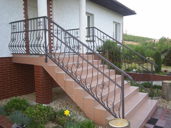 Classic steel staircase wrought iron stair balcony railing custom manufacturing 146