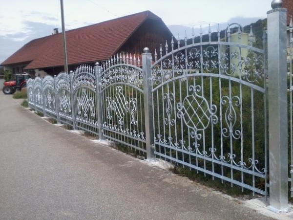 Outdoor Garden Property Railing Fence Classic Railing Fence Model 212