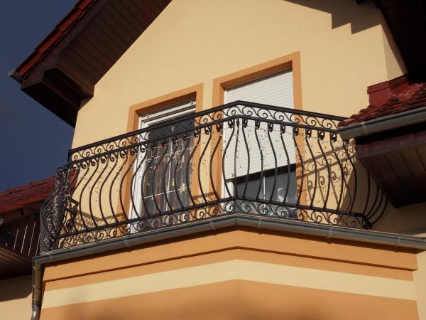 Classic steel staircase wrought iron stair balcony railing custom manufacturing 119
