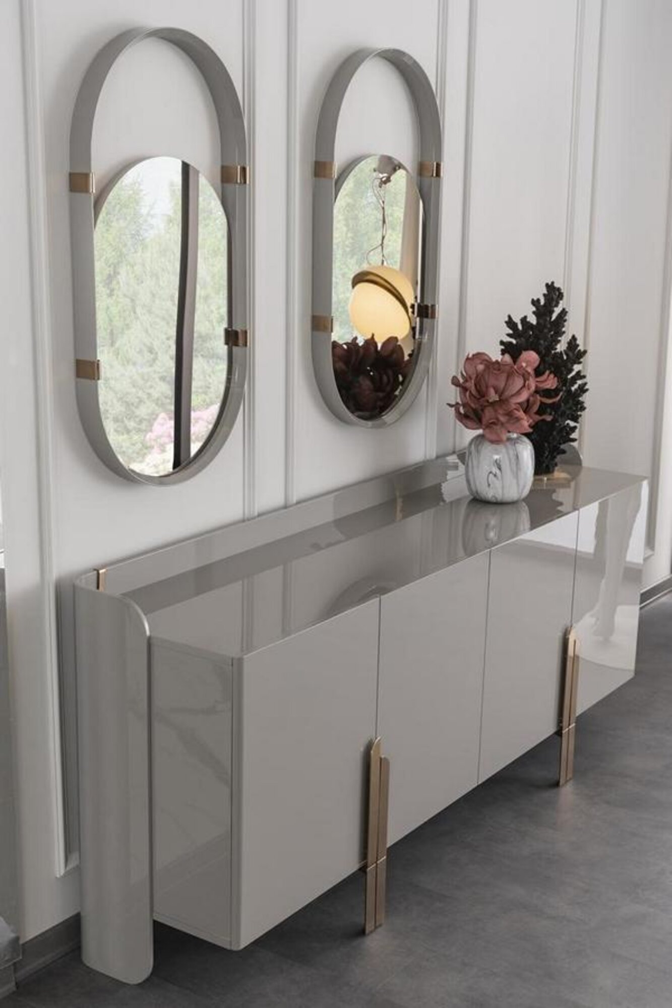 Sideboard sideboard with 2x designer oval mirrors, high gloss, stainless steel.