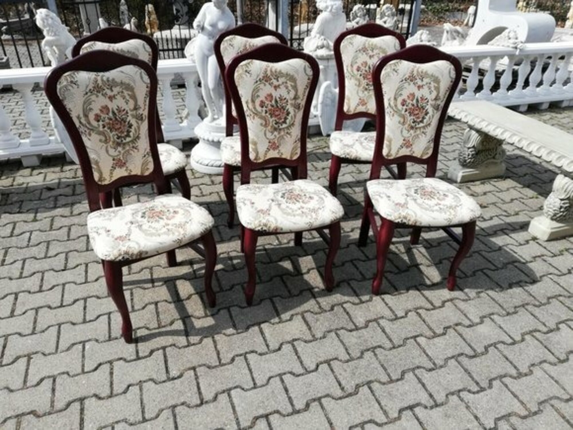 CLASSIC WOOD DESIGN 6 CHAIRS DINING GROUP On Stock K30