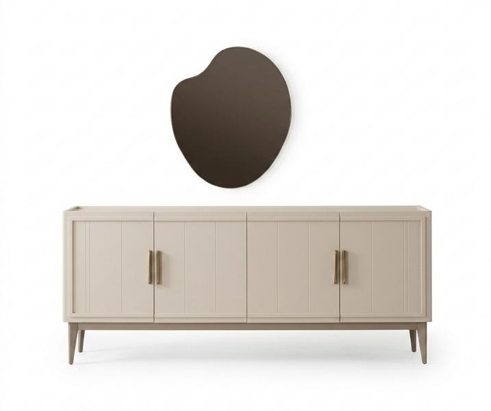 Console mirror comfortable spacious beautiful beige modern new