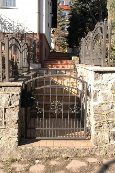 Garden gate front door entrance door wrought iron custom made iron gates M304