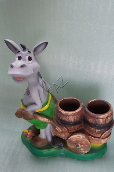 Decorative sculpture designed as donkey with barrels on a wheelbarrow 50x45cm sizes