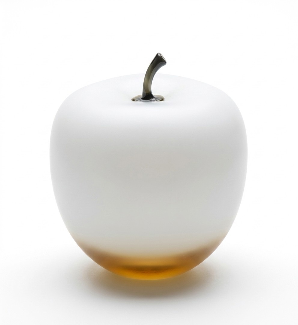 White gloss colored decorative sculpture designed as an apple 39x35cm B455