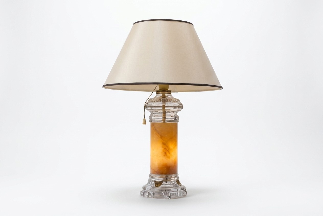 Design classic style shade decorative table lamp made of acrylic, 58cm high