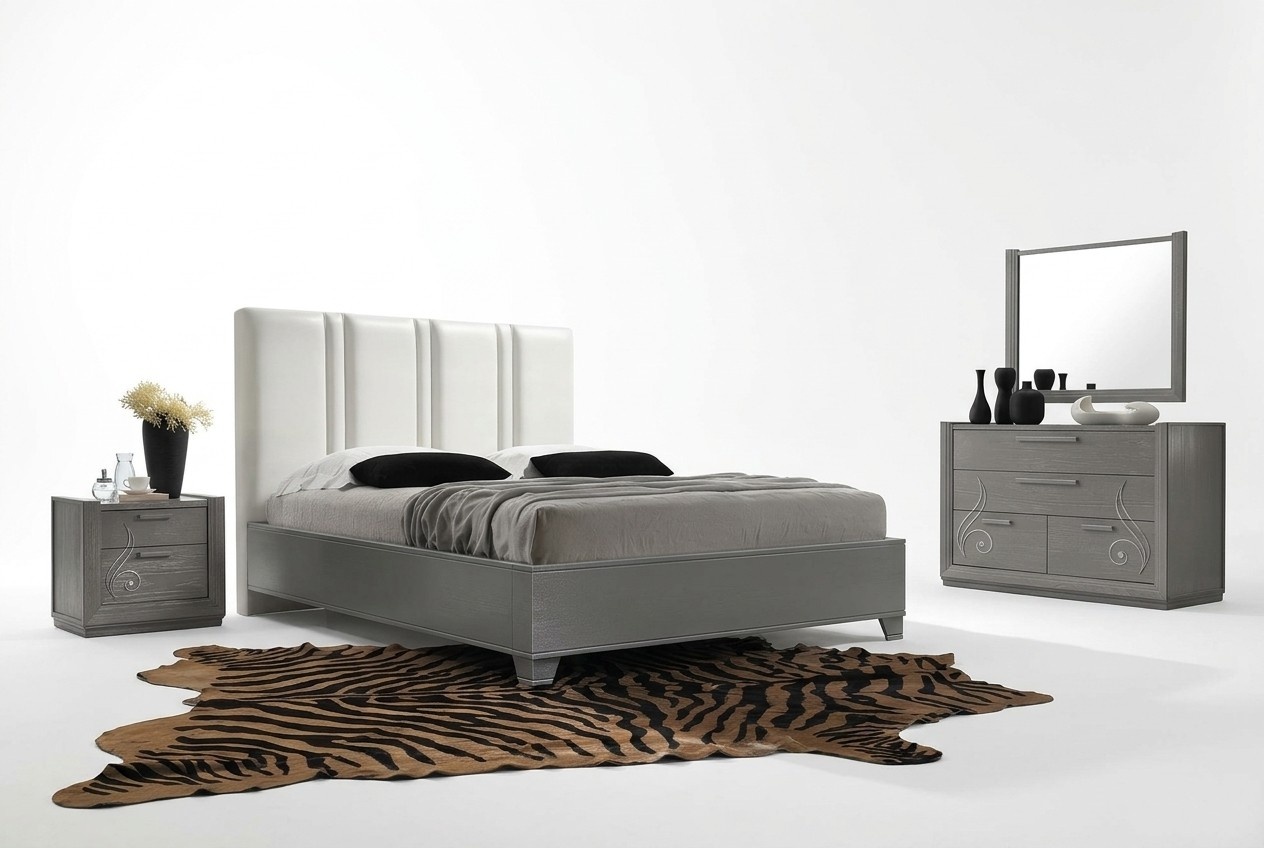Luxury Set Bedroom Bed Nightstand Dresser Mirror Group Set New 5pcs.