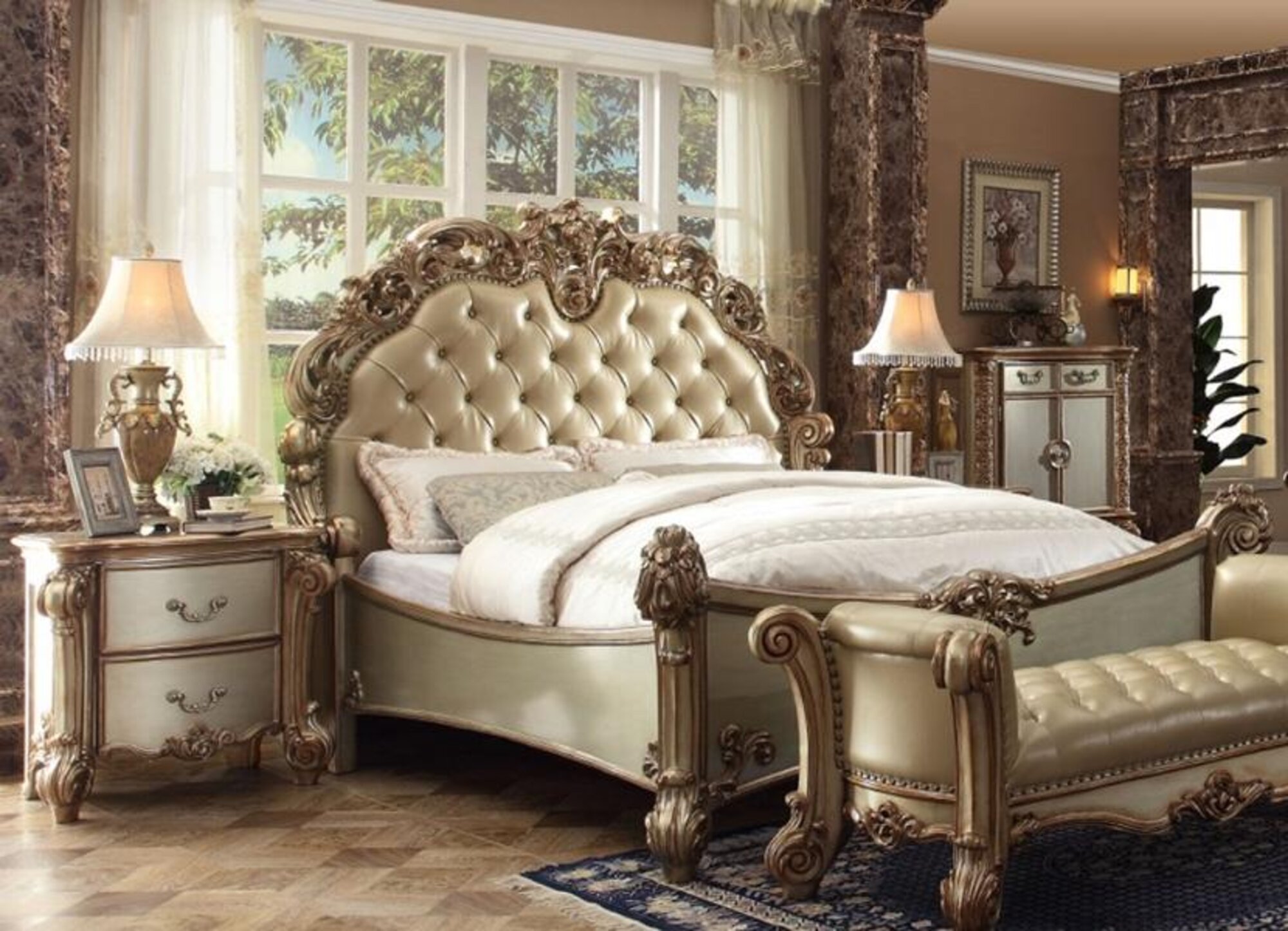 Luxury bedroom complete bed nightstands classic furniture Baroque