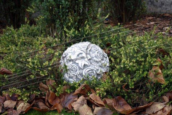 Ball 25cm Sculpture Design Figure Statue Garden Figures Statues Sculptures 110027