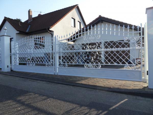 Classic sliding gate modern electric gates entrance sliding gate model 078