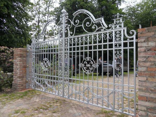 Electric automatic swing gates handmade custom-made swing gate model #007