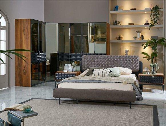 Luxury Bedroom Double Bed Brown Wood Bed Frame Set 4 Piece Design