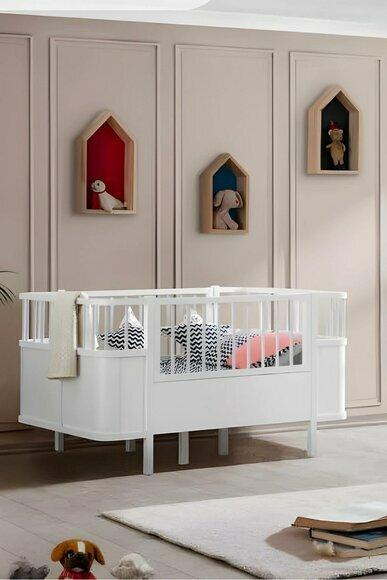 Stylish children\'s bed luxurious wood high quality bed white color exclusive furniture new