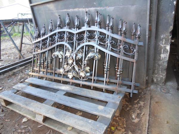 Outer Garden Baroque Rococo Fence Classic Railing Fence Wrought Iron 1 linear meter 384