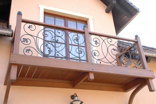 Classic steel staircase wrought iron stair balcony railing custom fabrication 138