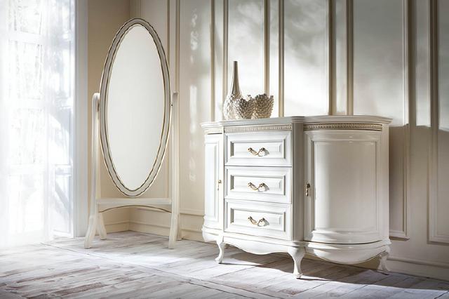 Classic makeup room with standing mirror and dresser - Verona