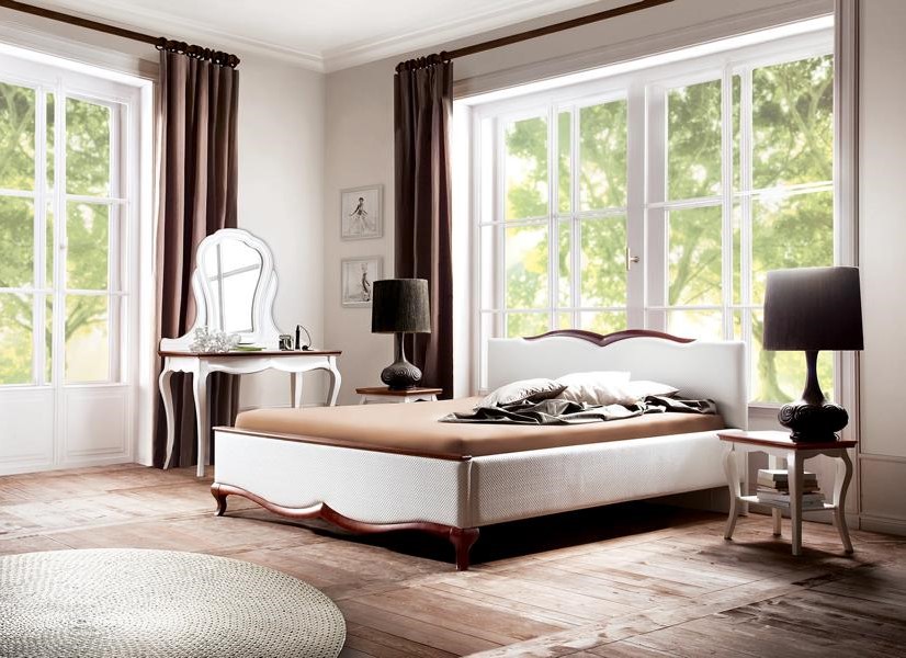 Complete Bedroom Set 4-piece Wooden Furniture High-Quality Bed with 2 Nightstands