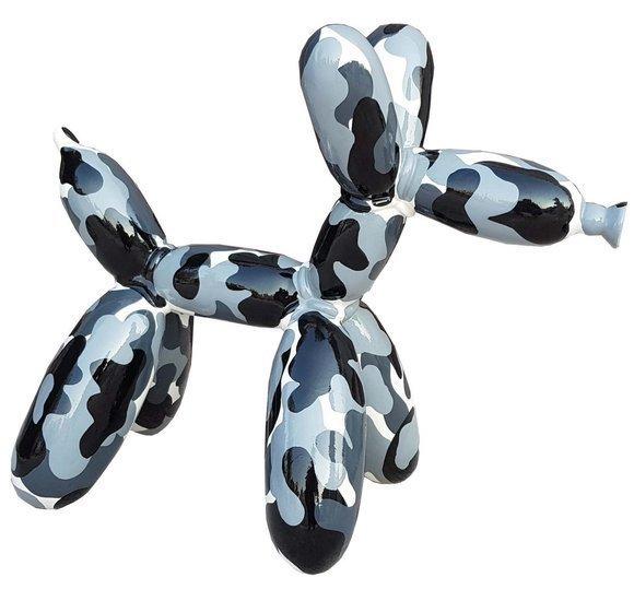 Modern style abstract colored decorative sculpture designed as colorful balloon animal figure 57cm height