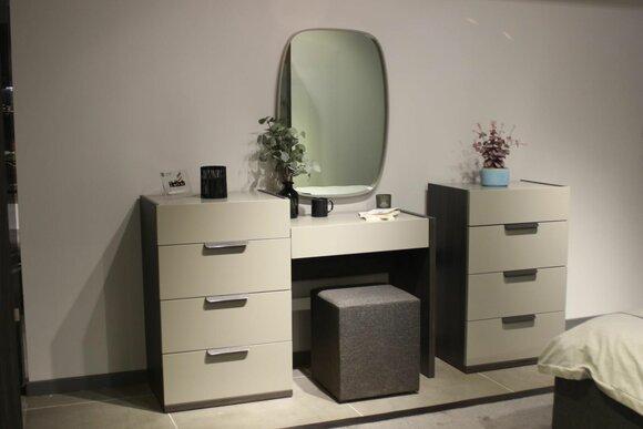 Dressing table with mirror make up bedroom design furniture wood 2 pcs. new