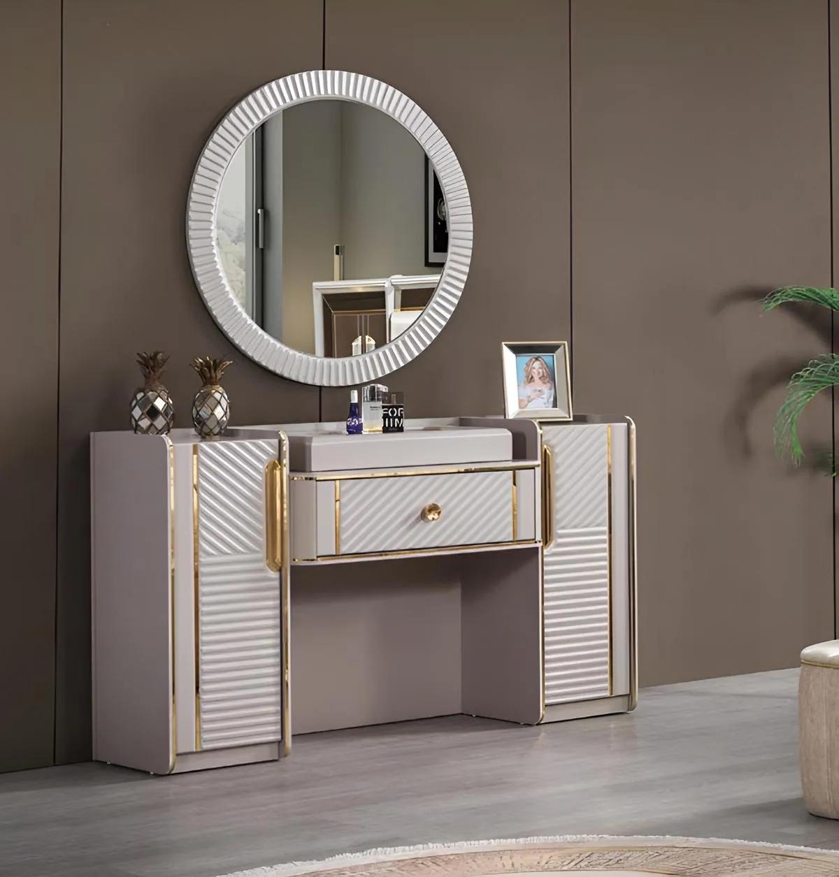 Designer Furniture Bedroom Luxury Elegant furniture Consoles Table