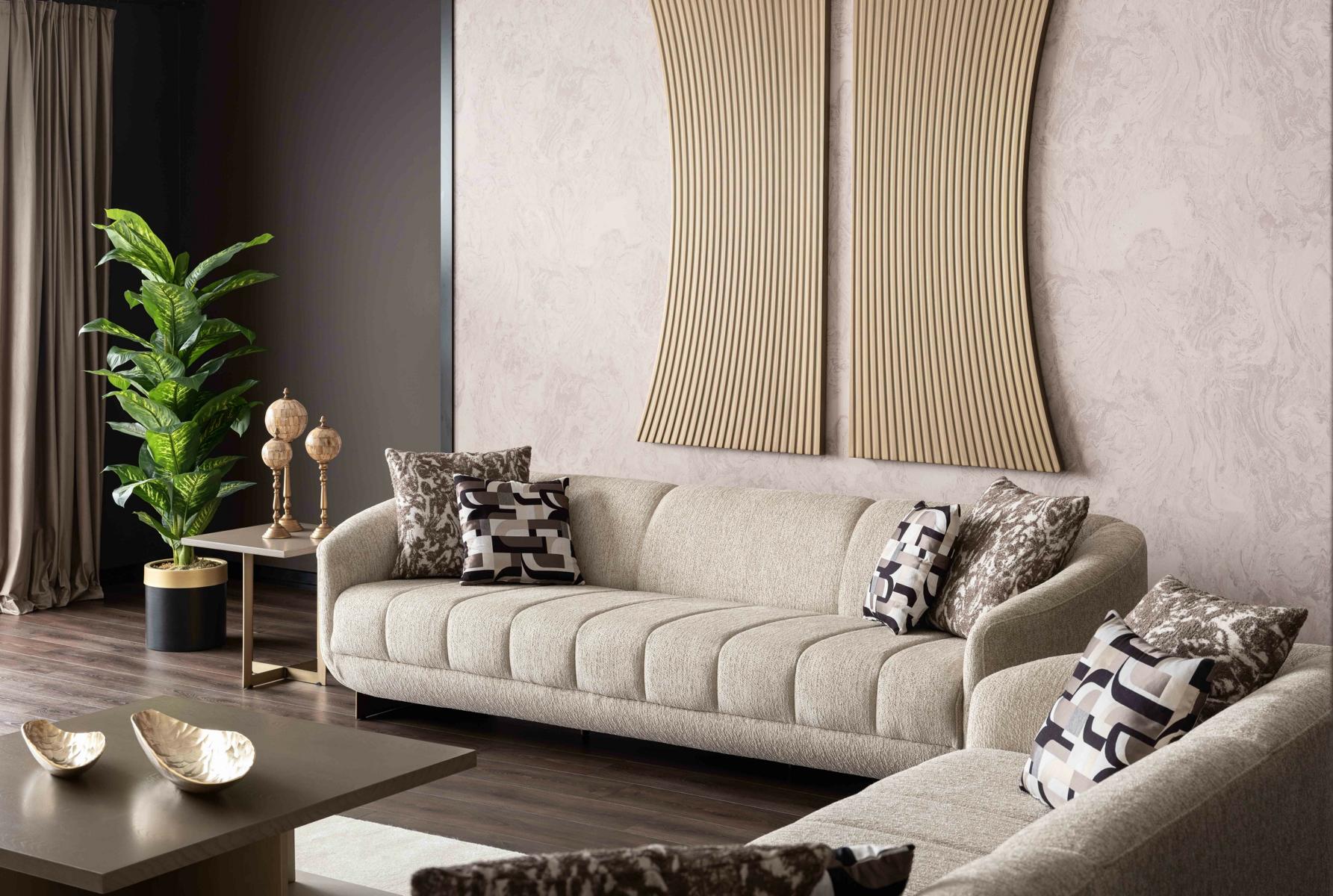 Elegant 3-Seater Sofa – Comfort and Style for Your Home.