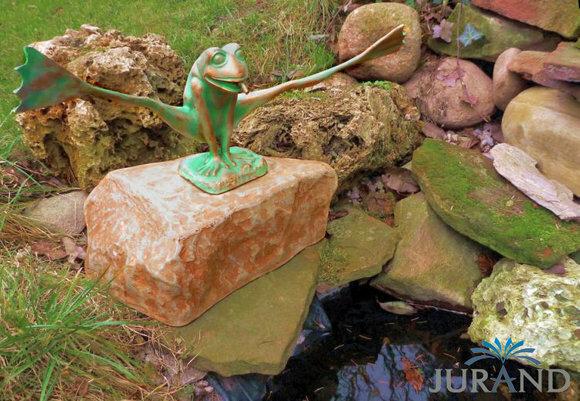 Gargoyle fountain figure stone figure for garden decoration pond water spitter 6029