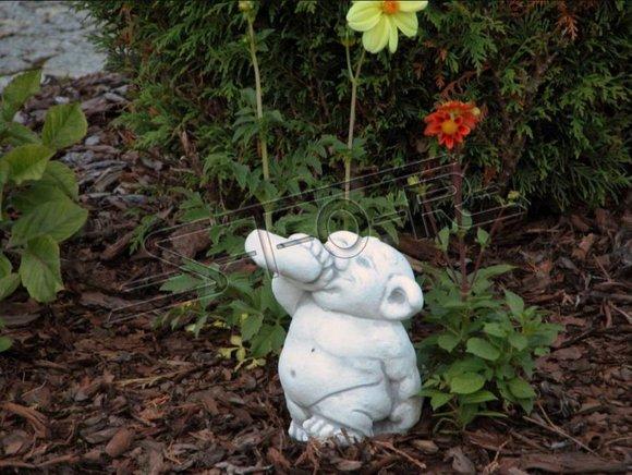 Poroshenko the drunkard figure statue alcoholic sculpture garden drunkard S101014