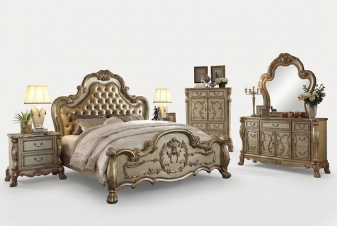 Baroque style bedroom set of chesterfield design double bed & 2x-bedside tables
