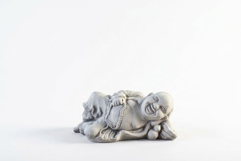 Buddha sculpture in stone look. Large sculpture for garden and living area 19cm