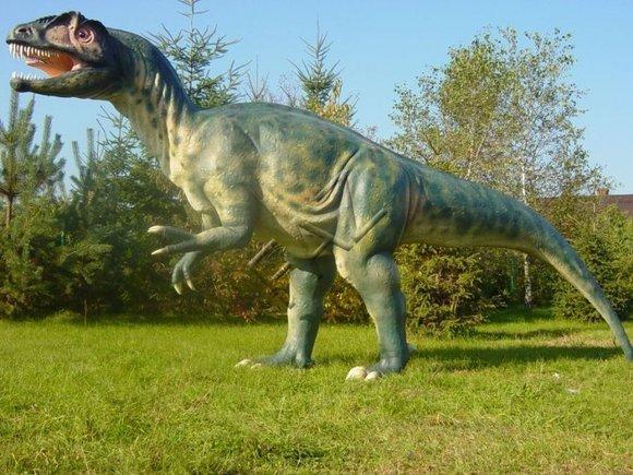Massive green painted dinosaur figure decorative sculpture statue 600cm length