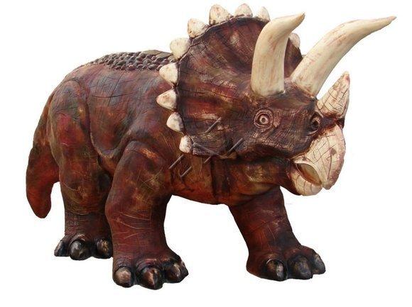 Decorative sculpture of massive dinosaur figure triceratops 465cm length dino 2