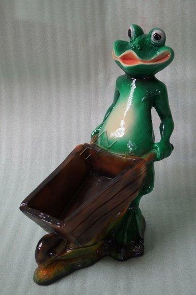 Garden decorative sculpture designed as frog with wheelbarrow 43cm height