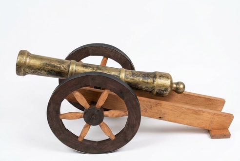 Medieval classic style decor figure of a cannon weapon on a wooden stand 43x90x30cm