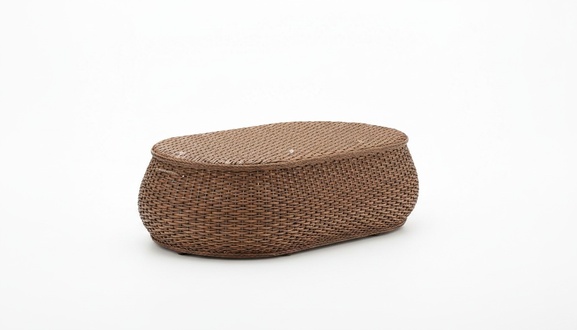Brown Coffee Table High-Quality Side Table Designer Table Oval Stylish Terrace