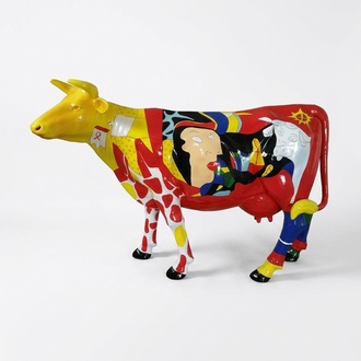 Decorative sculpture designed as colorful gloss cow figure 147x210m sizes