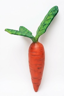 Orange colored decorative sculpture designed as a carrot 90cm b413