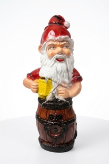 Decorative sculpture designed as a dwarf with a beer & a wooden barrel 68cm