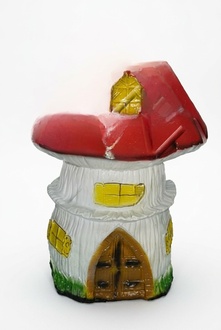 Decor figure designed as a gloss colorful amanita house 80cm